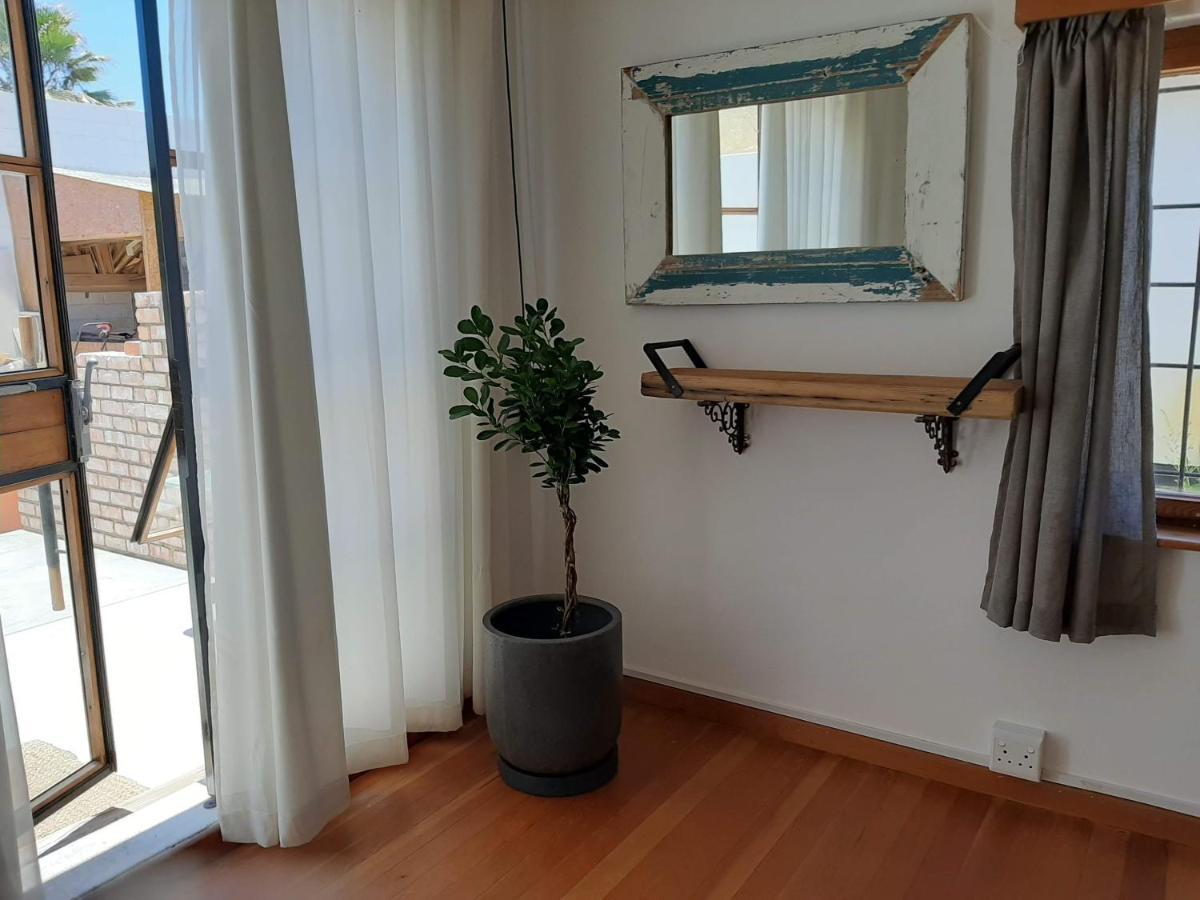 Japie'S Yard Self-Catering Apartment ซวาคอปมุนด์ ภายนอก รูปภาพ