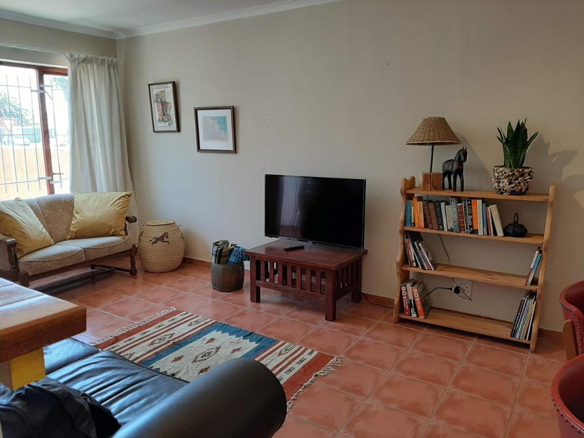 Japie'S Yard Self-Catering Apartment ซวาคอปมุนด์ ภายนอก รูปภาพ